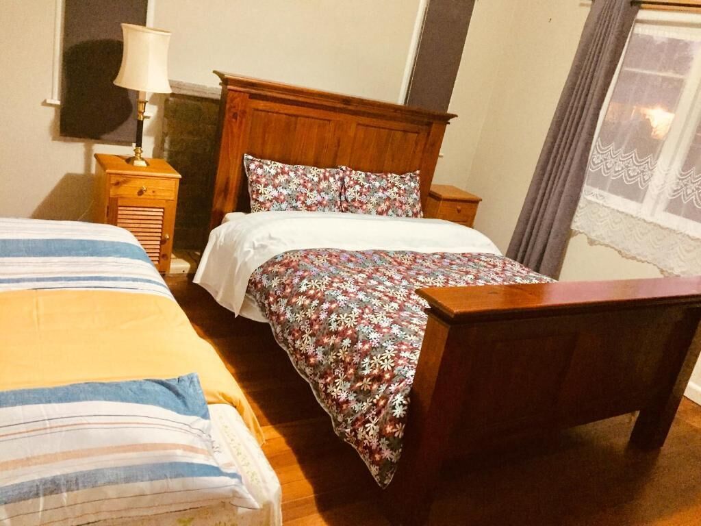 5 bedrooms, free WiFi, bed sheets