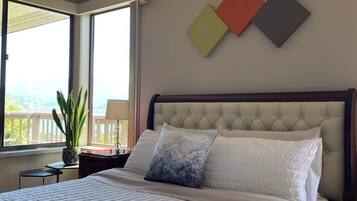 2 bedrooms, desk, free WiFi, bed sheets