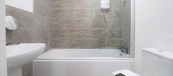 Troon Golf Apartment