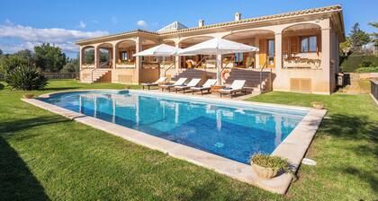 Villa "Vista Mar y Tierra" with Sea View, Pool, Garden, A/C & Wi-Fi