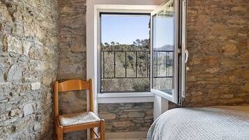 1 dormitorio, tabla de planchar con plancha, wifi gratis y ropa de cama