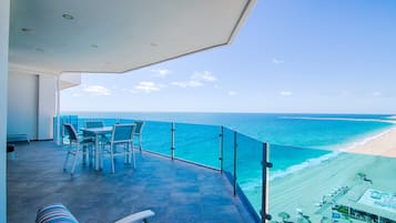 Executive Suite | Terrace/patio