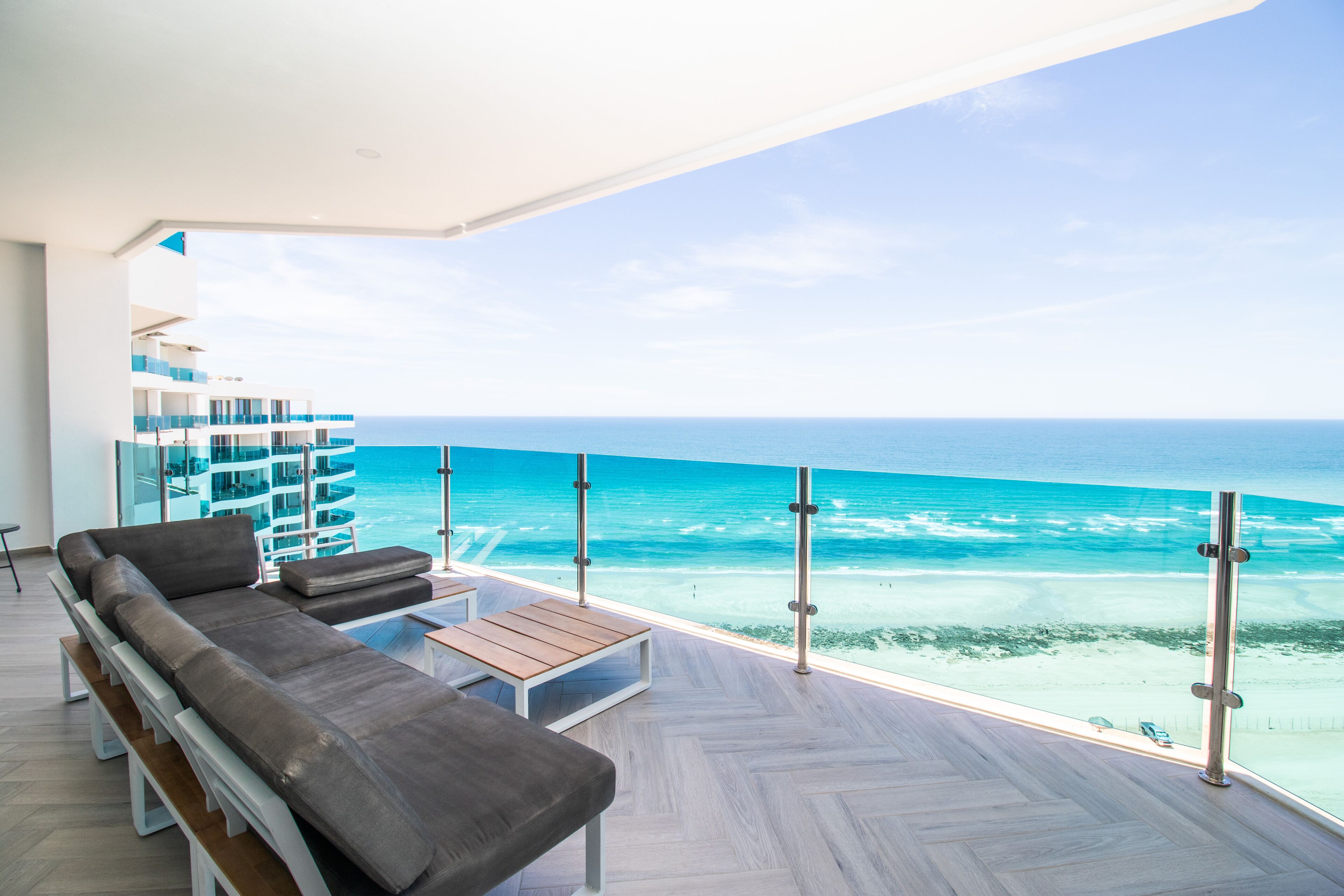 Executive Condo, 3 Bedrooms, Ocean View | Balcony