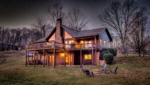 Unclassified image, 5 of 48, button - Mountain Memories by Escape to Blue Ridge (Mineral Bluff)