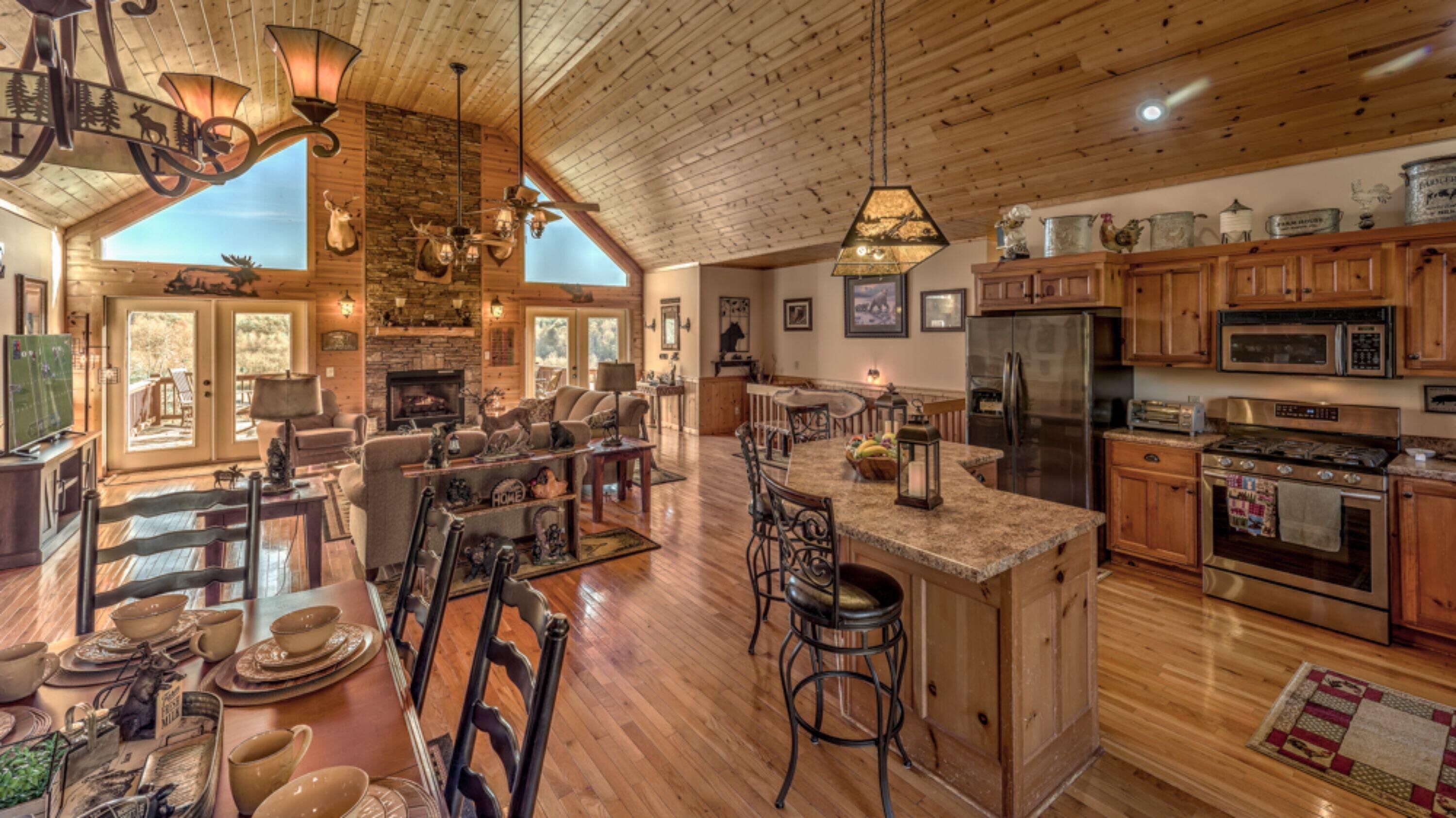 House, 5 Bedrooms, Mountain View | Private kitchen