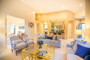 Smart-TV og DVD-spiller