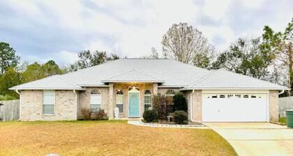 2300sqft Spacious and Functional Cul-de-Sac Gem Near I-10