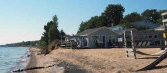  Two bedroom cabin right on the beach!!