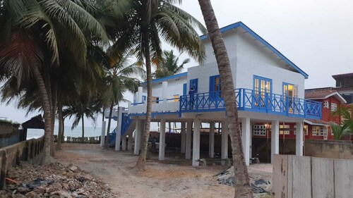 Stunning beachfront villa on the beach