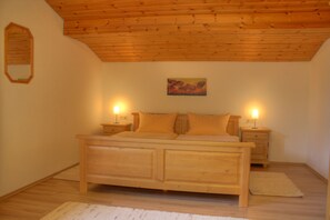 2 bedrooms, bed sheets