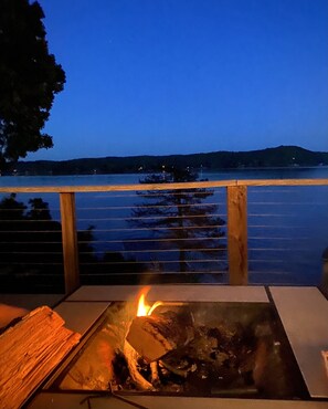 Property grounds - NEW-Waterfront Lodge-Private dock/slip, Kayak, swim, fish, water view from deck (Grove)