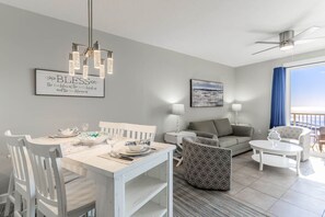 Dining - Grand Panama Beach Resort - Panama City Beach - 2B2B with Fantastic Gulf Views (Panama City Beach)