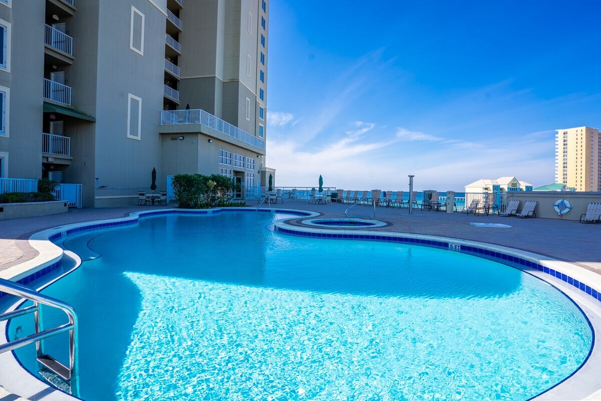 Grand Panama Beach Resort End of Summer discount Rates 06/09-08/28/2024