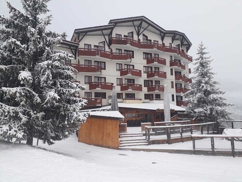 Cosy apartment la tania courchevel