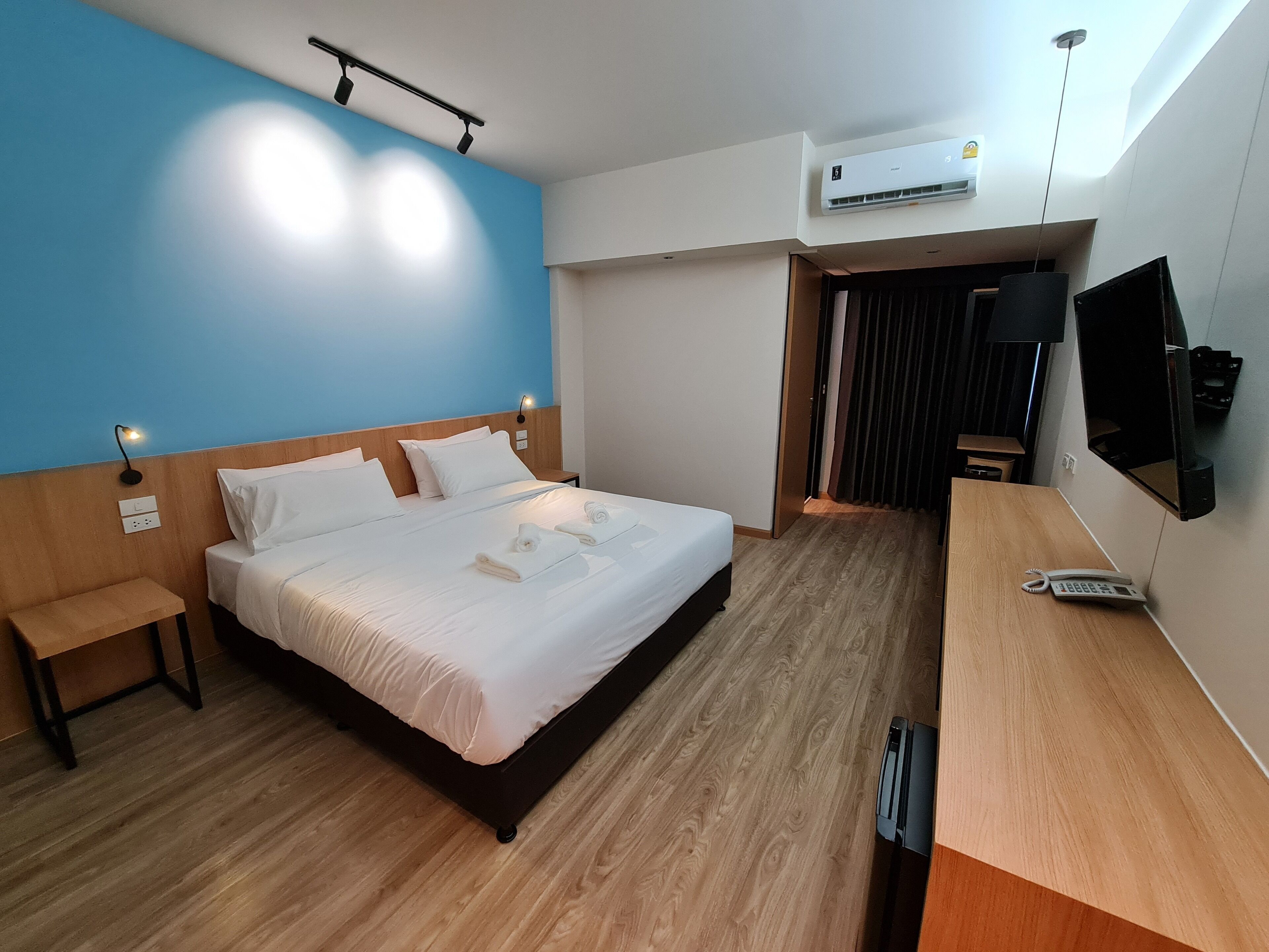 Photo - The Neuf@Ratchada