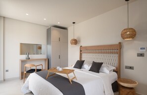 4 Schlafzimmer, Zimmersafe, Bügeleisen/Bügelbrett, Reisekinderbett