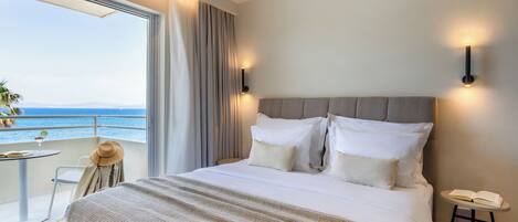 In-room safe, desk, laptop workspace, blackout drapes