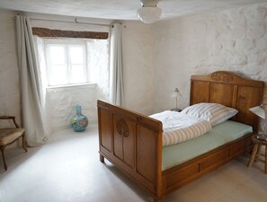 2 chambres, Wi-Fi gratuit, draps fournis