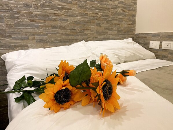 1 bedroom, in-room safe, free WiFi, bed sheets