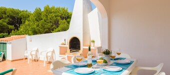 Eulalia Uno in Es Mercadal