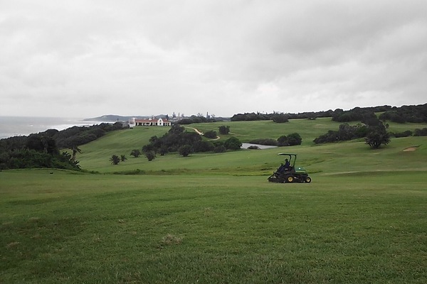 Umdoni golf course in Pennington