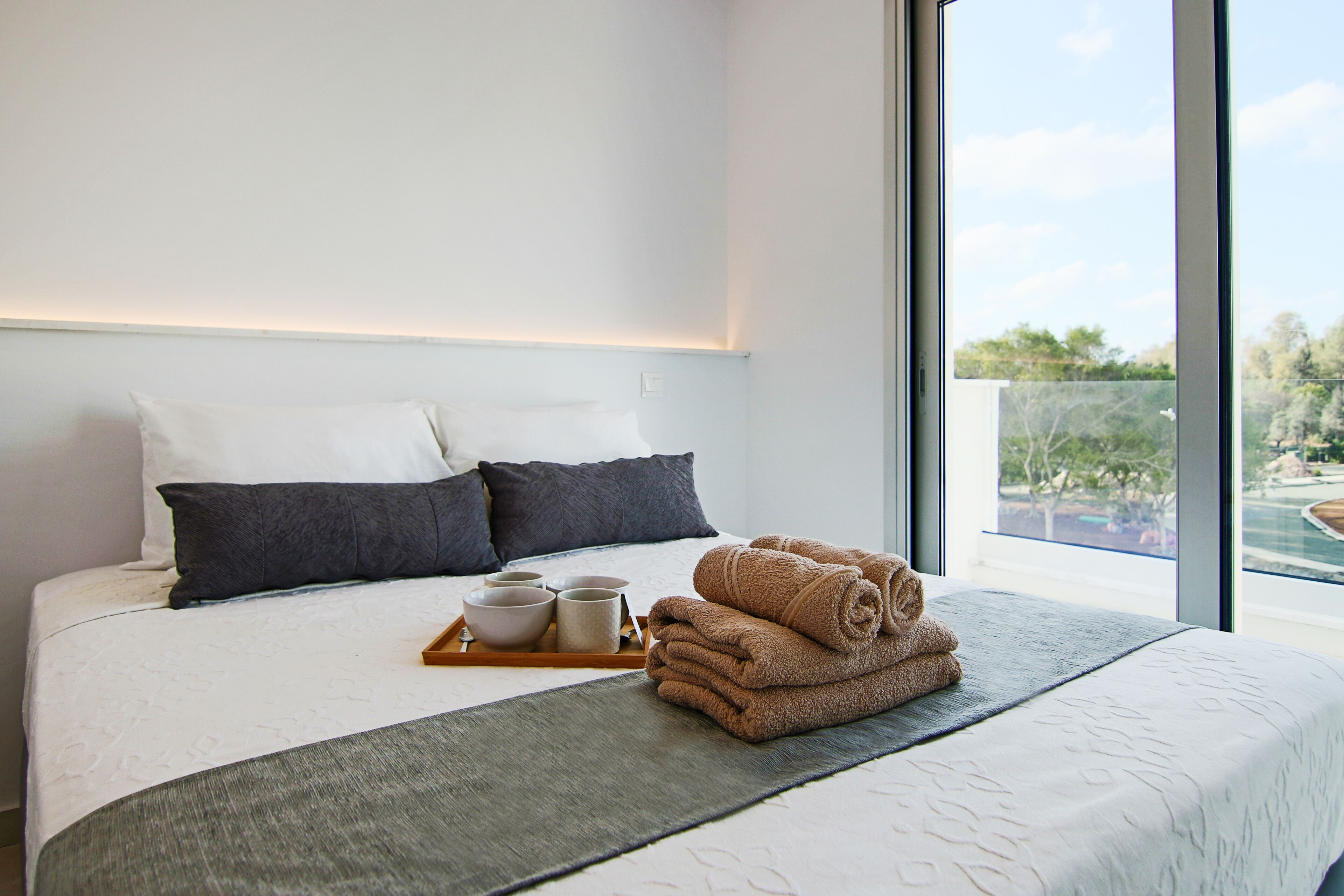 Executive Apartment | 2 bedrooms, in-room safe, iron/ironing board, free WiFi