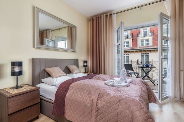 Iron/ironing board, WiFi, bed sheets - Intimate Studio with Balcony | By the Beach and Promenade (Świnoujście)