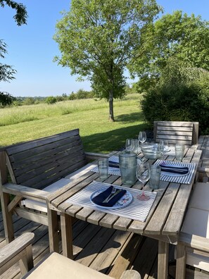 Buiten dineren