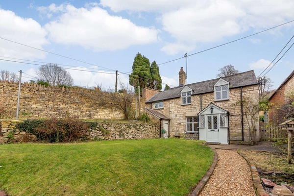 Rose Tree Cottage - StayCotswold