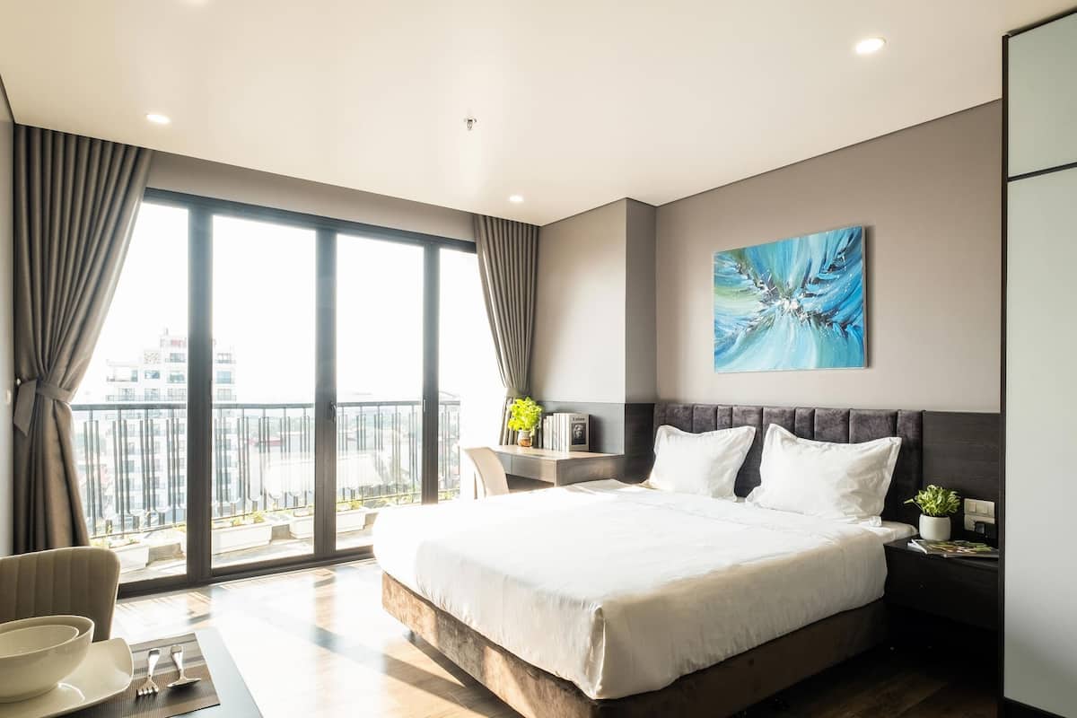 Deluxe King Studio Top Floor