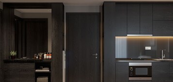 Superior King 2 Bedroom | Individually decorated, individually furnished, desk, laptop workspace