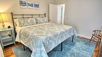 3 chambres, fer et planche à repasser, accès au Wi-Fi (inclus)