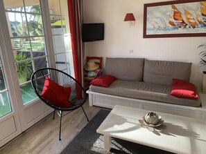 TV, ping pong - Comfortable 1* apartment in the Golf close to the Ocean (Moliets-et-Maa)
