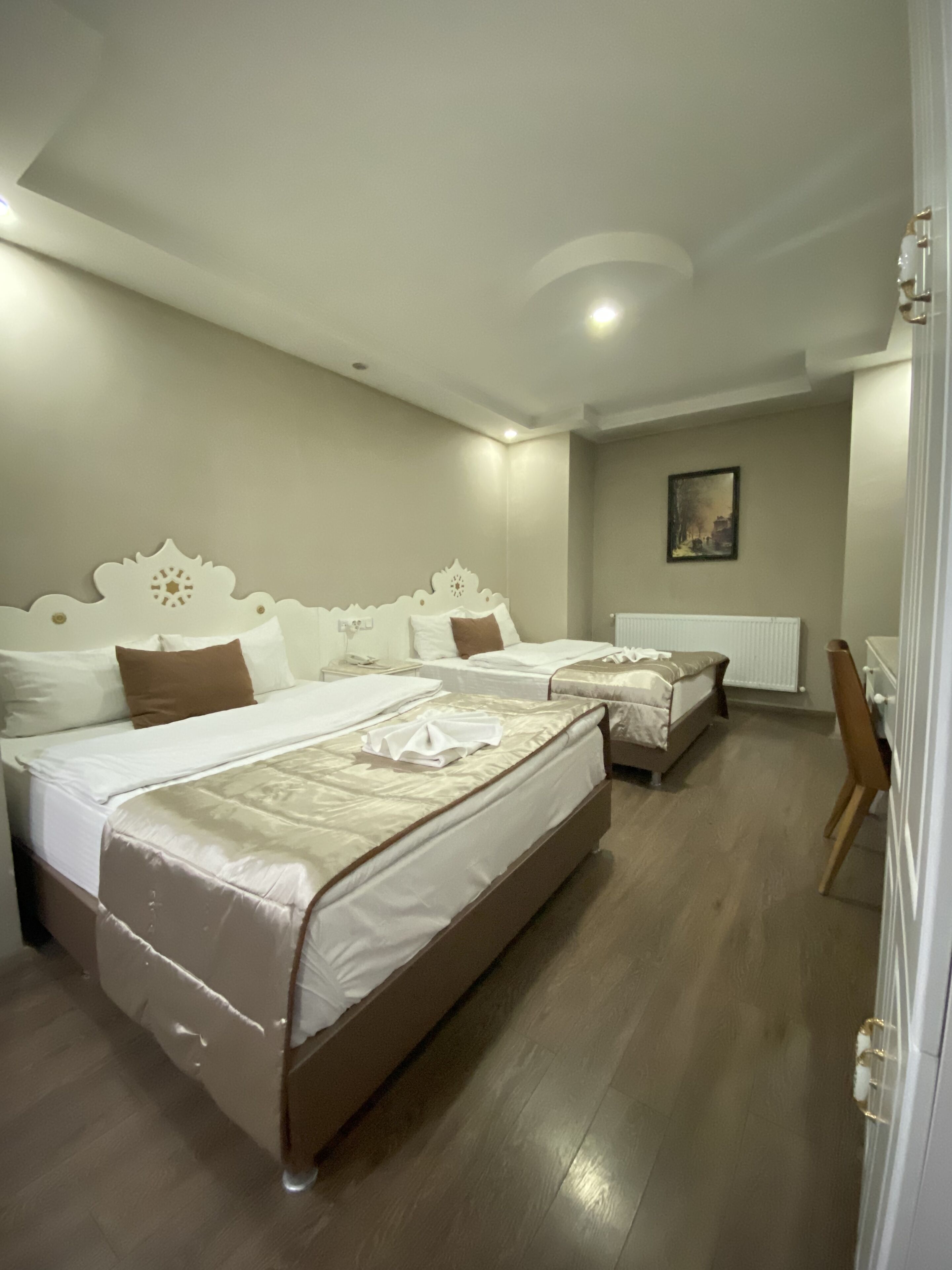 standard triple room | premium bedding, minibar, free wifi, bed sheets