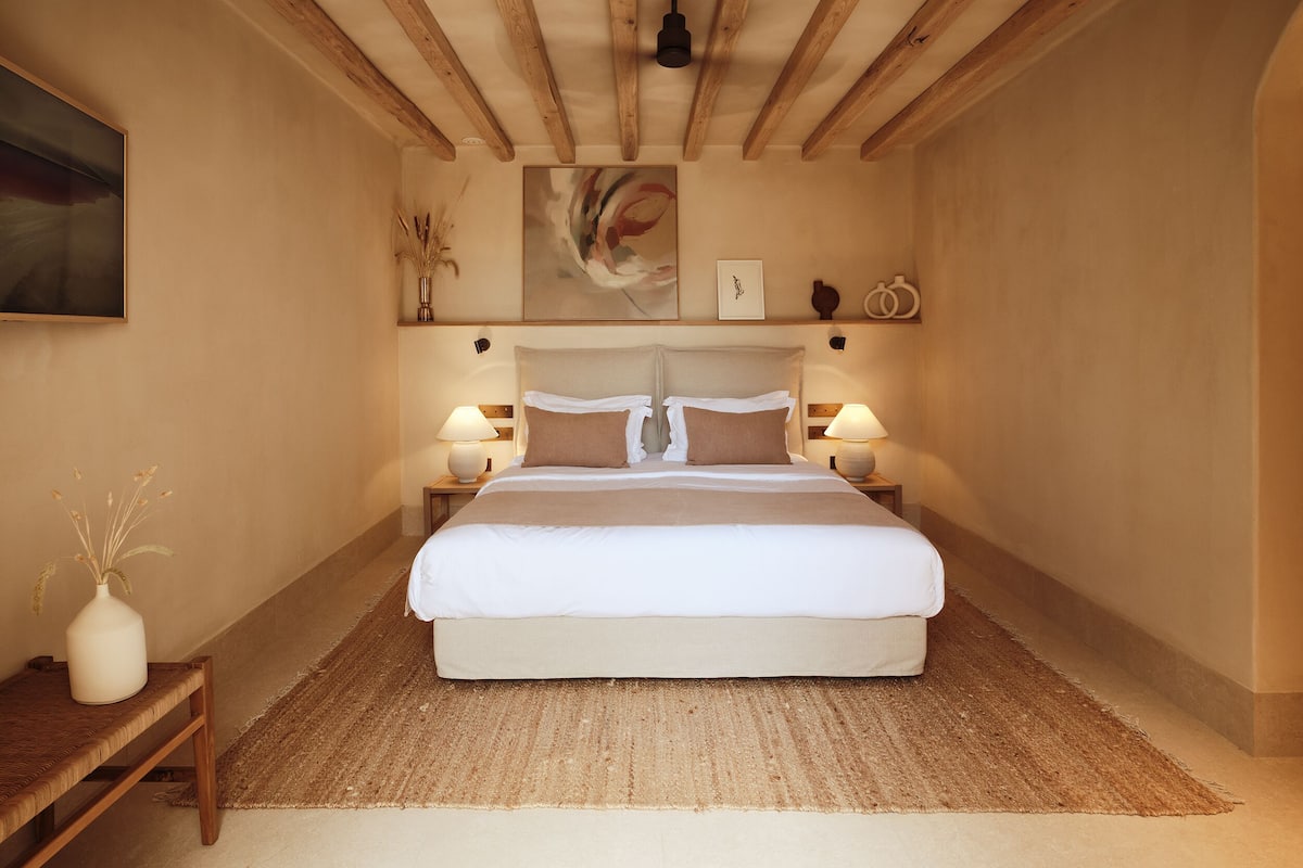 Superior-Doppelzimmer, eigener Pool, Gartenblick | 1 Schlafzimmer, Minibar, Zimmersafe, Verdunkelungsvorhänge