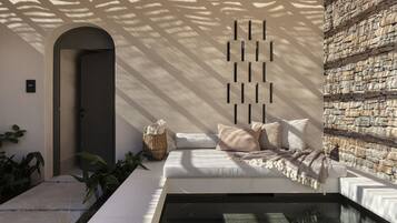 NOS Junior Suite with sea view & plunge pool | Private pool