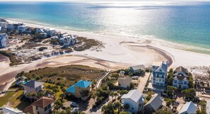 Beach nearby - Southside 30A Stunner 350 yards to Beach, with Heated Pool, Bikes, and LSV (Santa Rosa Beach)