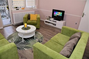 Apartment, 1 King Bed | Living room - Apartment Balzak 64m2, Free Parking and Wifi (Novi Sad)