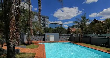 Entire 2 bed apartment @Menlyn Maine.