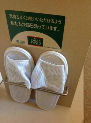 1 多间卧室、办公桌、免费 WiFi、床单