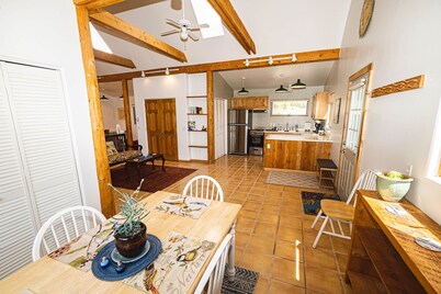 Crestone Mountain Retreat House: Quiet in Nature