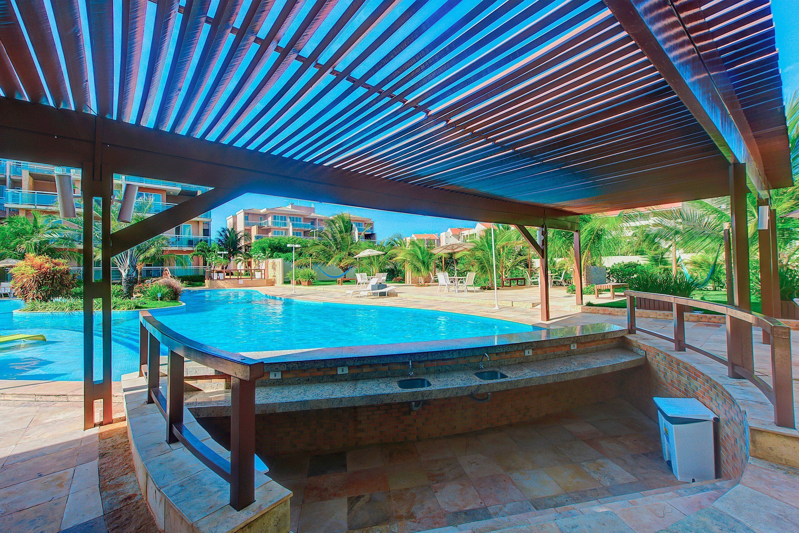 Basic Apartment | Pool