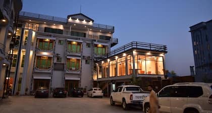 Hotel Hilton Palace