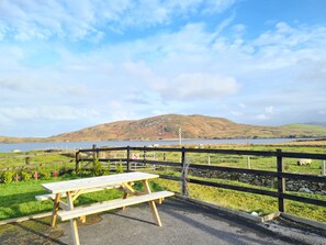 Balcony - Nightingale Lodge Cleggan (Cleggan)