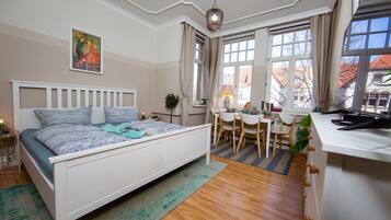 1 Schlafzimmer, Reisekinderbett, kostenloses WLAN, Bettwäsche