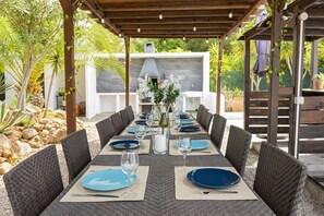 Outdoor dining - Villa near Ibiza Town Sleeps 10 (Ibiza)