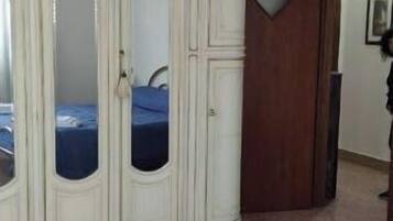 2 Schlafzimmer, Bügeleisen/Bügelbrett, WLAN