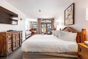 1 bedroom, desk, iron/ironing board, free WiFi - Caledonian 202 | Ski-In/Out | Private Hot Tub | Mountain View | On Main Street | Steps to Town Lift (Park City)