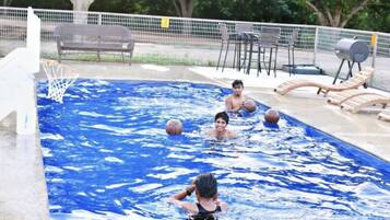 Outdoor pool, a heated pool