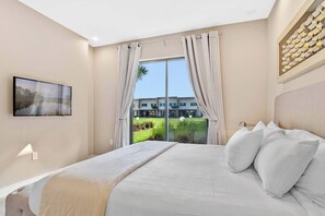 4 bedrooms, travel cot, WiFi, bed sheets